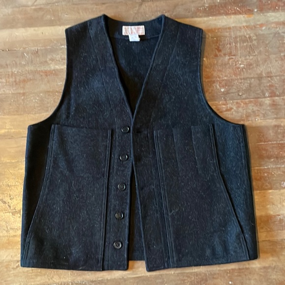 Filson Other - Filson Mac Wool Vest Charcoal